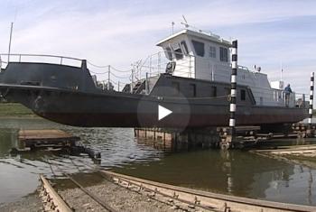 Самусьский судостроительный завод, после трех лет простоя, вновь начал работу: построено 2 судна для Дальнего Востока